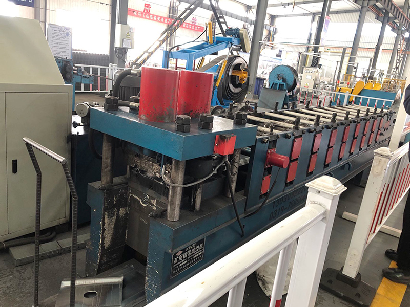 W型礦用鋼帶生產(chǎn)線(xiàn)